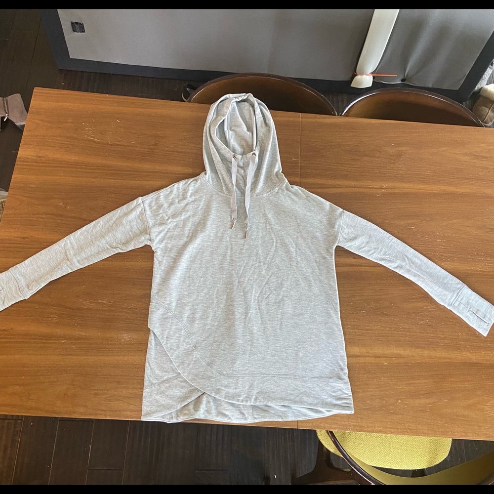 Yogalicouse sweatshirt